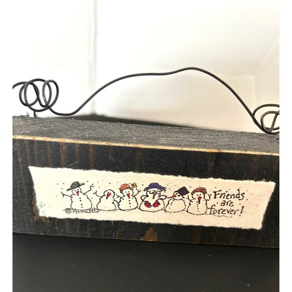 Wooden Snowman Sign With Wire Hanger & "Friends Are Forever" Message Christmas - Picture 2 of 7